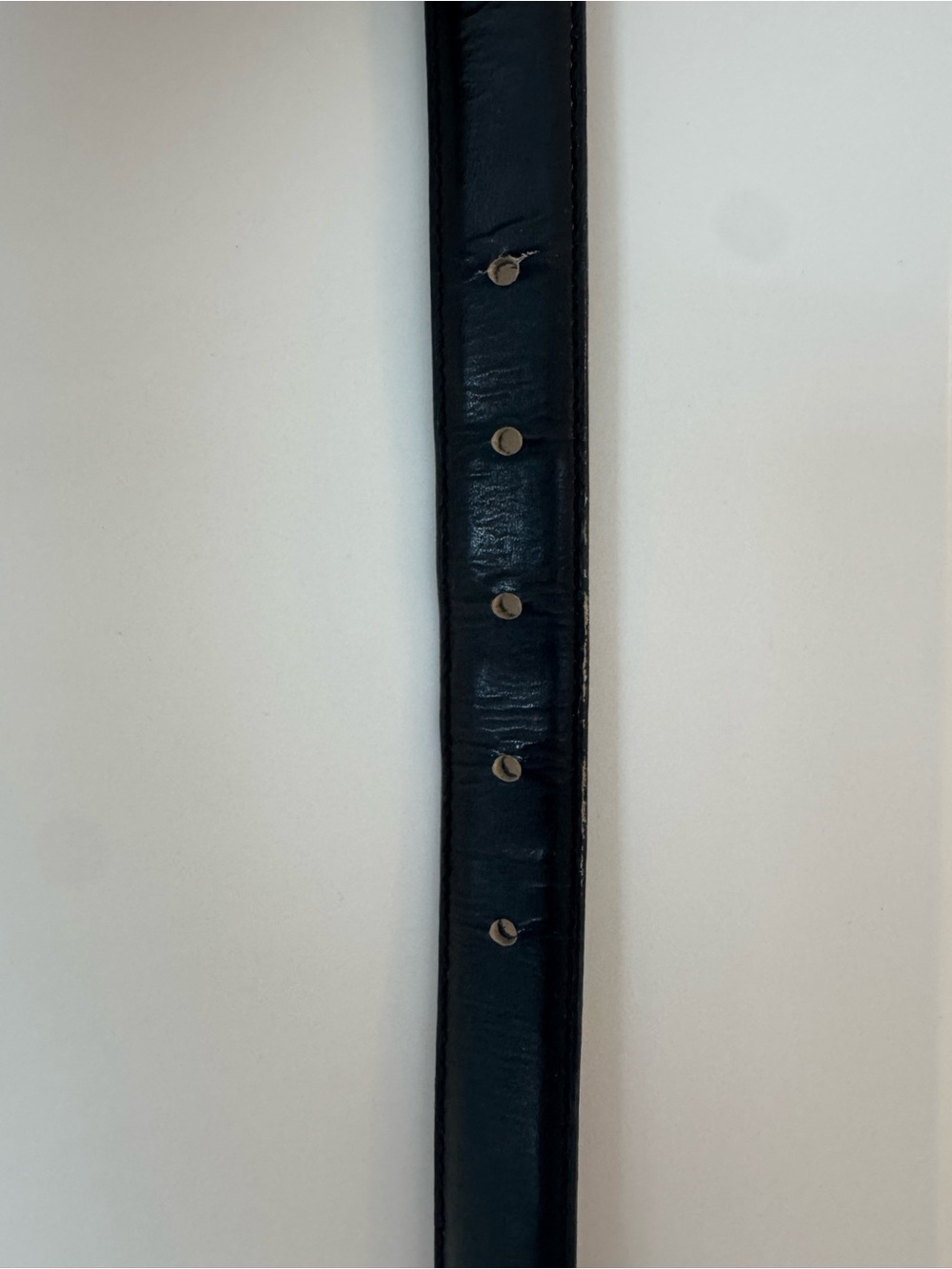 Ladie’s Harve Bernard Black Leather Belt with Gold Buckle - Picture 5 of 5